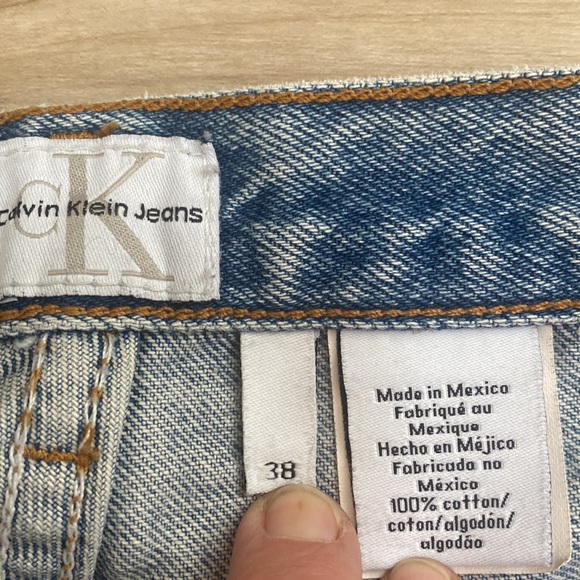 Calvin Klein Jeans Mens Size 38/32. Easy fit jeans. - Picture 6 of 12
